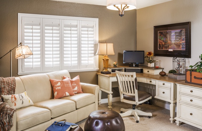 Home Office Plantation Shutters In Miami